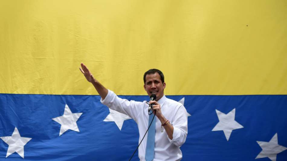 USA rufen Guaidó zumindest vorübergehend zu Verzicht auf Machtanspruch auf