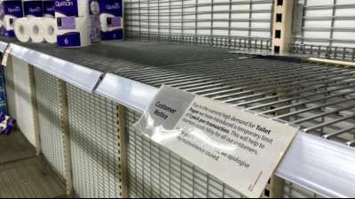 Verkauf von Toilettenpapier nach Corona-Ausbruch in Melbourne wieder rationiert