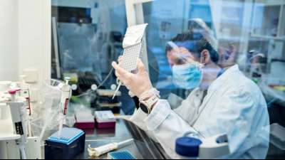 WHO: Britische Corona-Variante inzwischen in 70 L&auml;ndern verbreitet