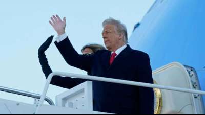 Scheidender US-Pr&auml;sident Trump auf dem Weg nach Florida