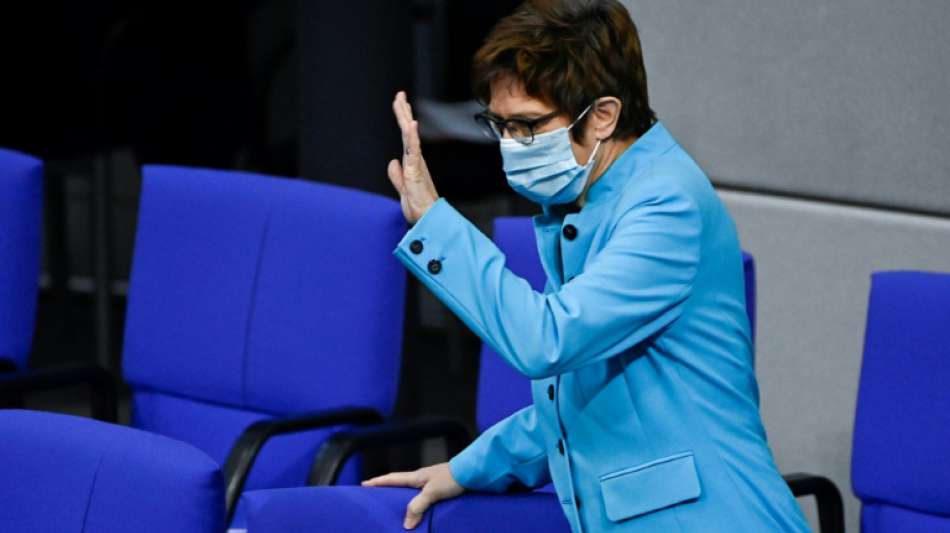 Kramp-Karrenbauer sieht Fehler in Umgang mit Munitionsaff&auml;re bei Elitetruppe