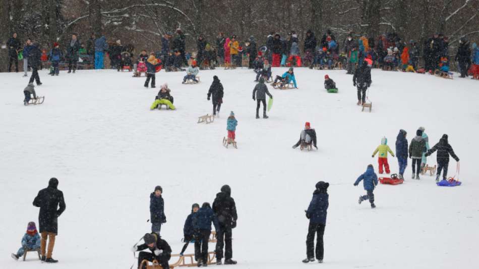 Zehnj&auml;hriges M&auml;dchen bei Rodelunfall in Th&uuml;ringen schwer verletzt 