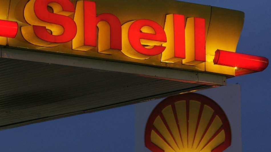 Aktionäre von Shell stimmen für Verlegung von Steuersitz nach Großbritannien