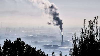 Klimaforscher warnen vor "Schockverst&auml;rkung" bei Extremwettersch&auml;den