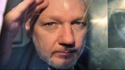 Deutsche Politiker fordern Freilassung von Wikileaks-Gründer Assange