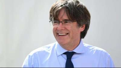 Puigdemont kehrt vor&uuml;bergehend nach Belgien zur&uuml;ck