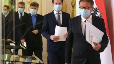Österreichs Vize-Kanzler verteidigt Maskenpflicht 