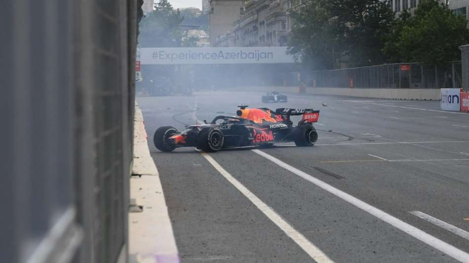 Nach Verstappen-Crash: Formel-1-Rennen in Baku wird um 16.10 Uhr fortgesetzt