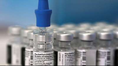 Deutsche Firmen rüsten sich für das Impfen der eigenen Belegschaft