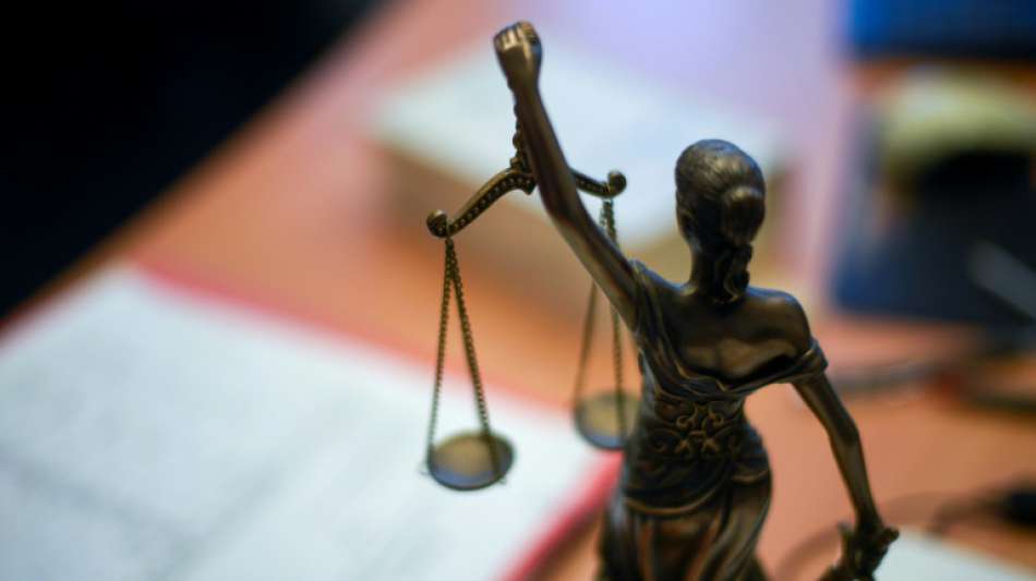 Haftstrafen wegen gro&szlig;angelegten Betrugs mit angeblichen Pflegedienstleistungen