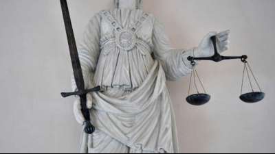 VGH Mannheim kippt Quarant&auml;nepflicht f&uuml;r "Kontaktperson der Kontaktperson"