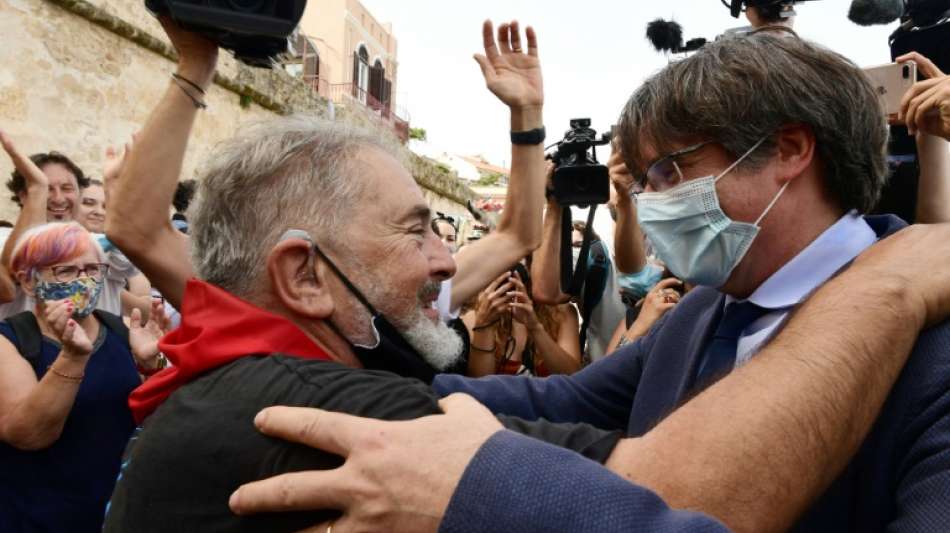 Kataloniens Ex-Regierungschef lässt sich in Sardinien nach Freilassung feiern