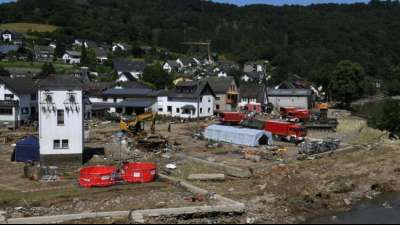 Hochwasser: Versicherer sichern unkomplizierte Bearbeitung zu
