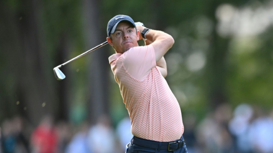 McIlroy makes charge at Wentworth after moving tribute to Queen