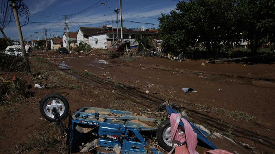 Pechino, 44 morti e 9 dispersi per le piogge torrenziali