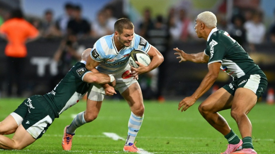 Racing penetrate Pau fortress to reach Top 14 semis