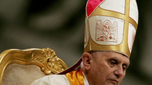 Pédocriminalité: Benoît XVI demande "pardon" aux victimes mais assure n'avoir jamais couvert de prêtres