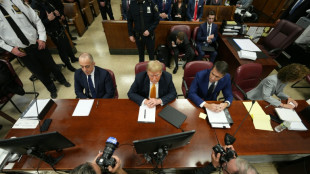 Trump sagt nicht als Zeuge in Schweigegeld-Prozess aus 