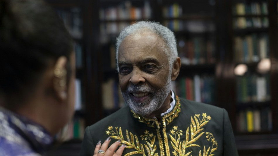 "Esperanza" contra las "tinieblas": Gilberto Gil ingresa a la Academia Brasile&ntilde;a de Letras