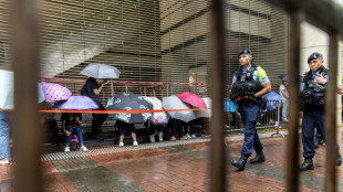 Hong Kong: Jimmy Lai "commentait" juste l'actualit&eacute;, plaide son avocat