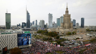 Eine Million Polen bei Oppositionsdemo gegen die Regierung in Warschau