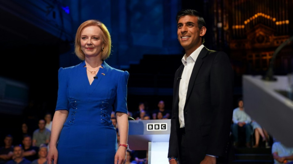 Course &agrave; Downing Street: d&eacute;j&agrave; favorite, Liz Truss r&eacute;colte des soutiens de taille