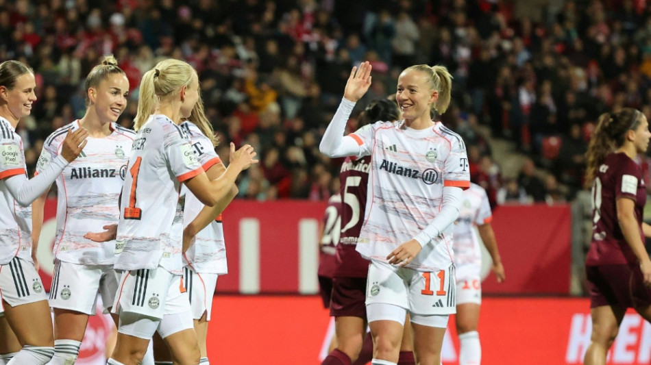 B&uuml;hl &uuml;berragt: Bayern mit lockerem Derby-Sieg