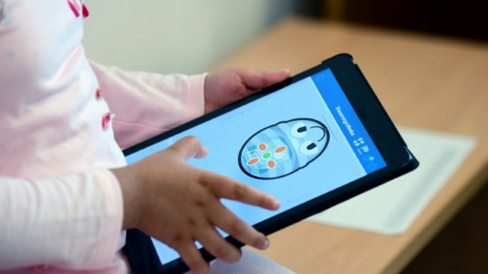 Ifo-Umfrage: Mehrheit f&uuml;r Mindestalter bei Social-Media-Nutzung