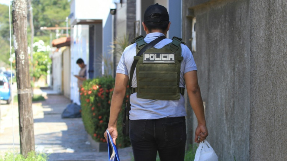 Vaste op&eacute;ration polici&egrave;re en Bolivie pour capturer un "trafiquant de drogue" pr&eacute;sum&eacute; 