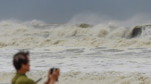Cor&eacute;e du Sud: le typhon Hinnamnor fait un mort et neuf disparus