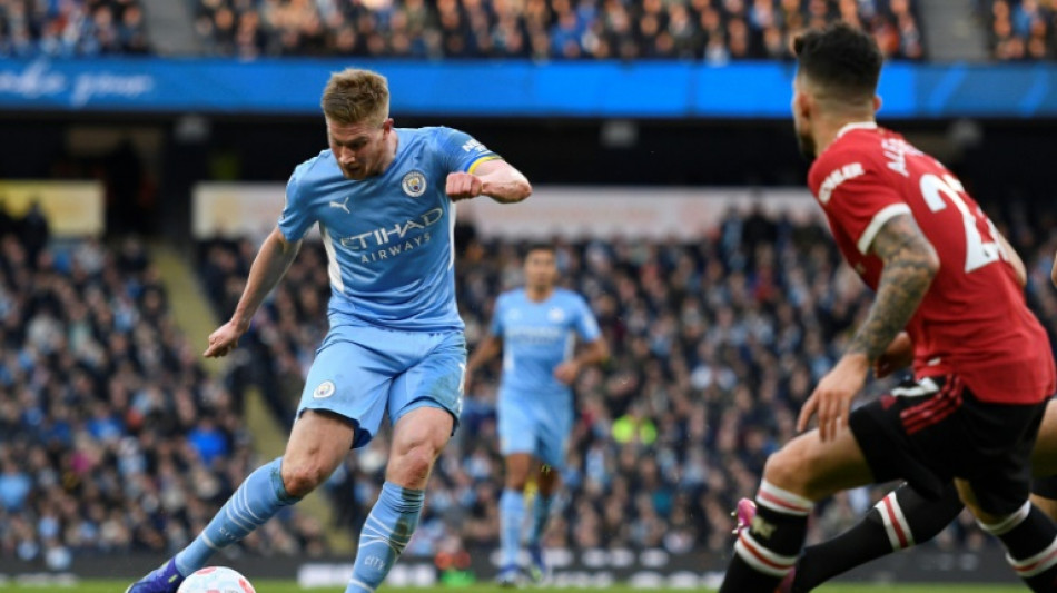 Man City's De Bruyne expects title race to go to the wire