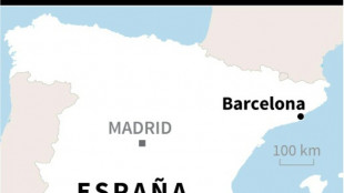 Medio centenar de lesionados al volcar un autob&uacute;s cerca de Barcelona