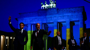 Macron douche les espoirs d'adh&eacute;sion rapide de l'Ukraine &agrave; l'UE