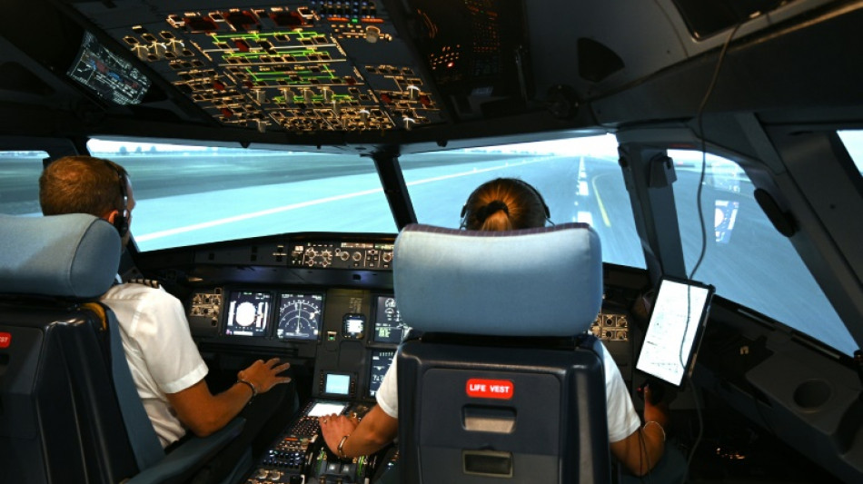 "Mayday, Mayday!": dans un A320 virtuel, les enjeux sont réels
