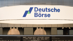 Borsa: l'Europa positiva, in calo i rendimenti dei titoli di Stato