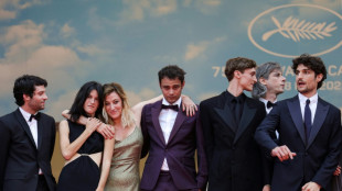 Valeria Bruni-Tedeschi rinde homenaje en Cannes al teatro franc&eacute;s con "Les Amandiers"