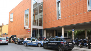 Tentata aggressione in un liceo a Ferrara, arrestato ragazzo
