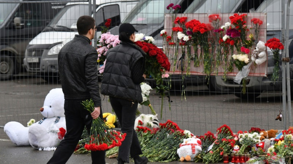 Rusia en duelo nacional tras matanza en sala de conciertos que dejó 137 muertos