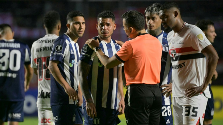 Bobadilla se desculpa por ato de xenofobia contra venezuelano do Talleres