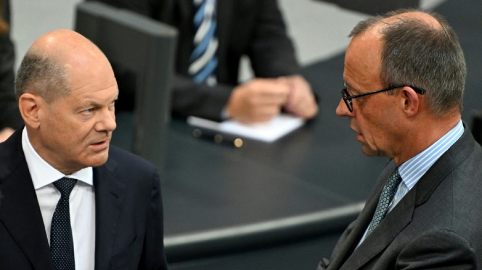 Zustimmung zu Scholz f&auml;llt in Umfrage auf Tiefstwert - Merz auch nicht beliebt