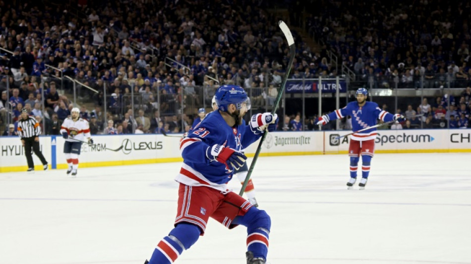 Berliner Tageszeitung Goodrow scores OT winner as Rangers top Panthers, tie NHL playoff series