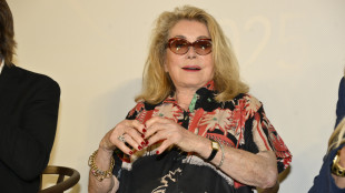 Catherine Deneuve, 'io né sex symbol né diva'