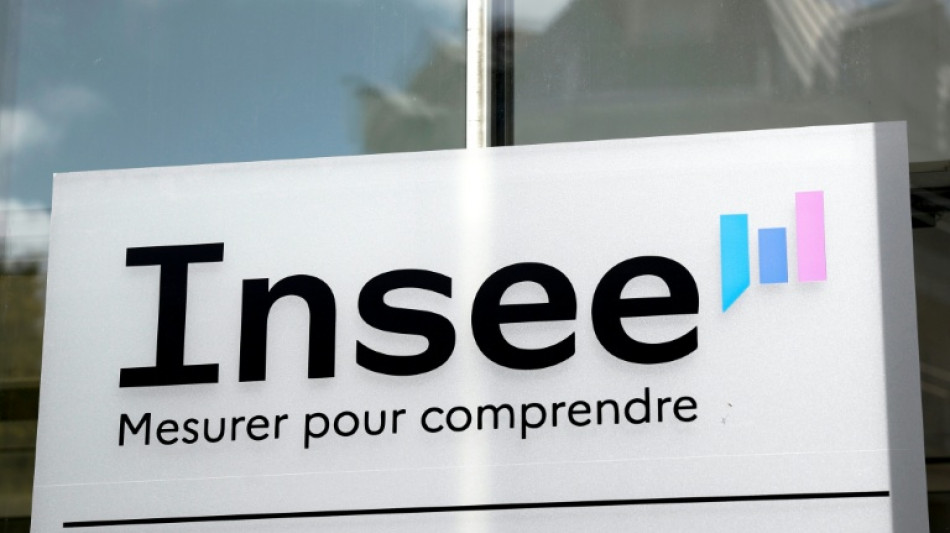 A la peine, l'&eacute;conomie fran&ccedil;aise &eacute;vite de peu la r&eacute;cession au deuxi&egrave;me trimestre