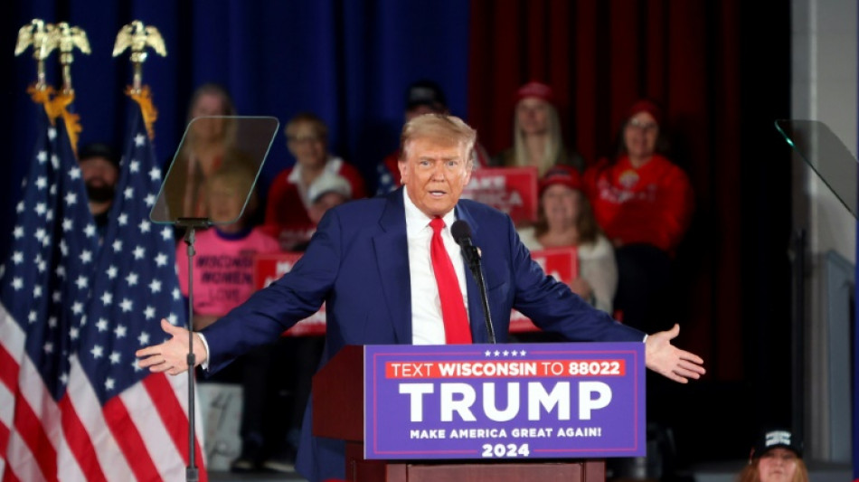 Trump lan&ccedil;a d&uacute;vidas se respeitar&aacute; resultado das elei&ccedil;&otilde;es presidenciais de novembro