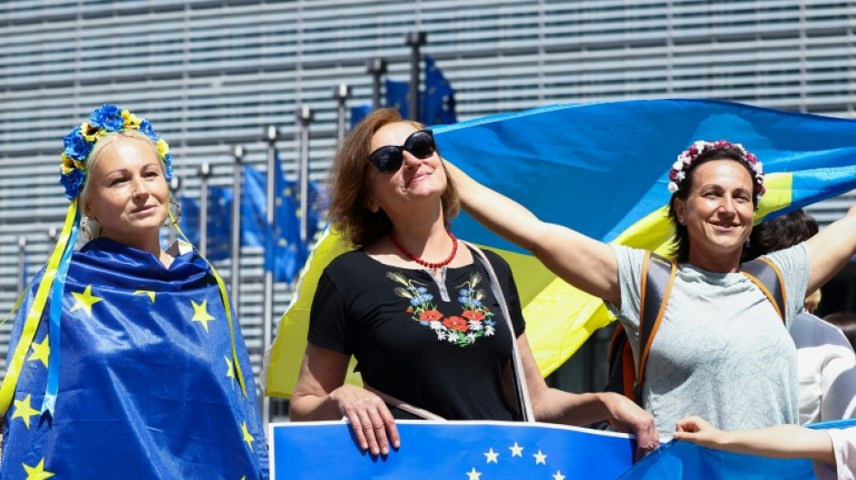 Breite Unterstützung für EU-Empfehlung zu Kandidatenstatus für Ukraine