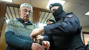 Russisches Gericht verurteilt Menschenrechtsaktivist Orlow zu zweieinhalb Jahren Haft
