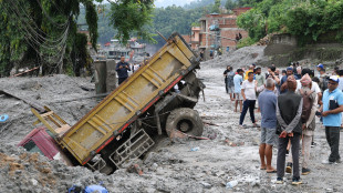 Cnn, oltre 3000 i dispersi nelle inondazioni in Nepal