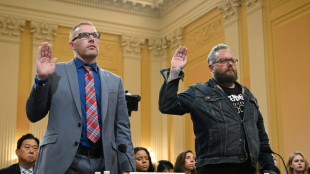 Attaque du Capitole: l'extr&ecirc;me droite a r&eacute;pondu &agrave; un "appel aux armes" de Trump