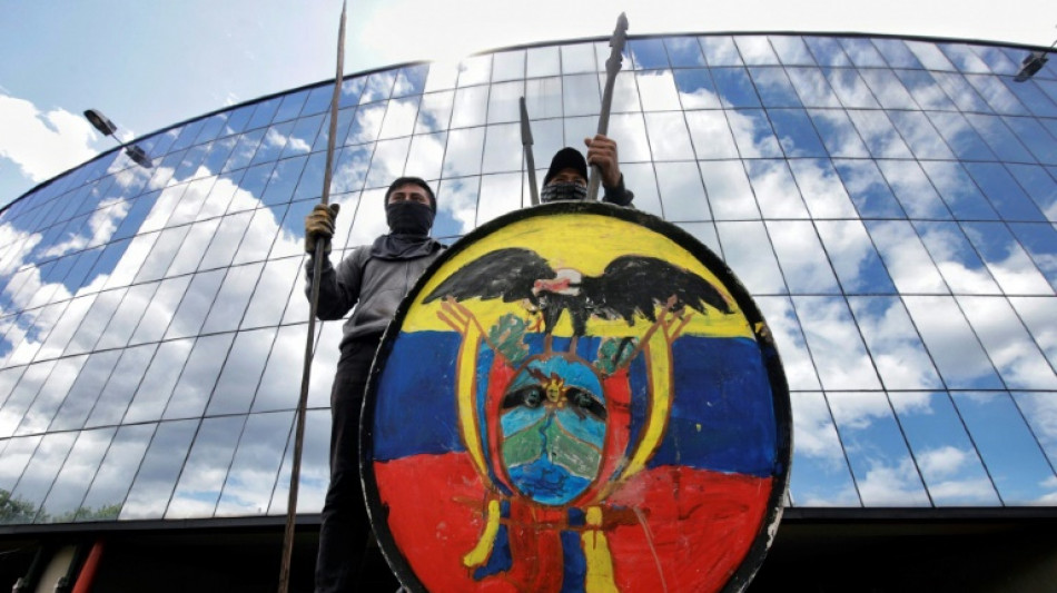 Indígenas intentan irrumpir en el Congreso de Ecuador tras 11 dias de protestas