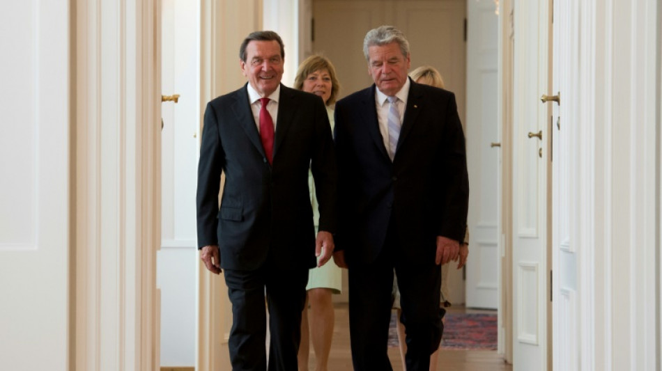 Gauck sieht Altkanzler Schr&ouml;der als "traurige" Figur